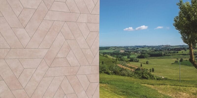 Urban Great di Porcelaingres per la Biblioteca Comunale di Peccioli a Pisa