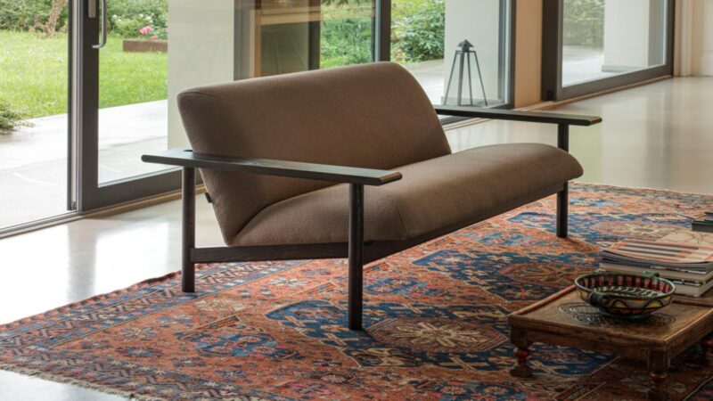 Kinoko Sofa in un soggiorno domestico