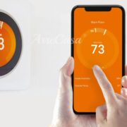 Controllare il termostato intelligente tramite applicazione mobile