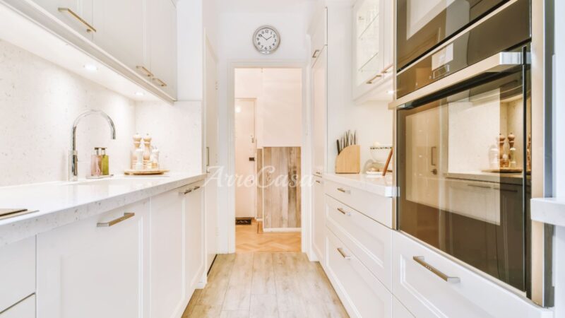 cucina stretta e lunga