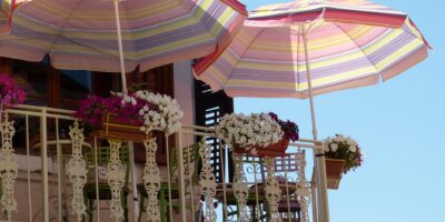 balcony 1036781 1920